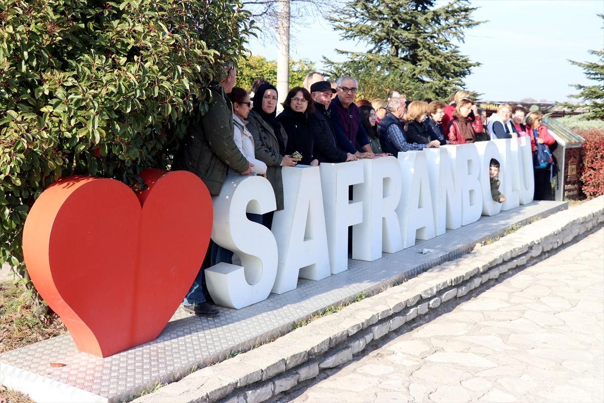 G&ouml;zde turizm merkezi Safranbolu'da "ara tatil" bereketi