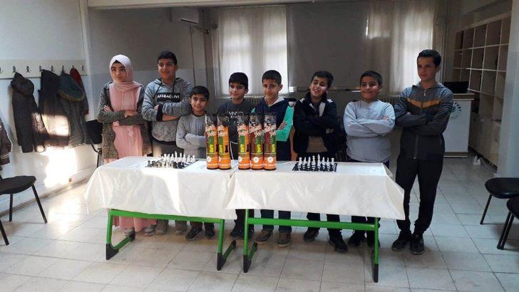 Satranç turnuvası düzenlendi G1