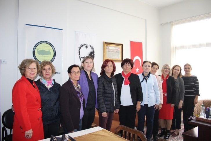 Habibe Gürer; “Son 11 yılda bir stadyum dolusu kadın öldürüldü” G3