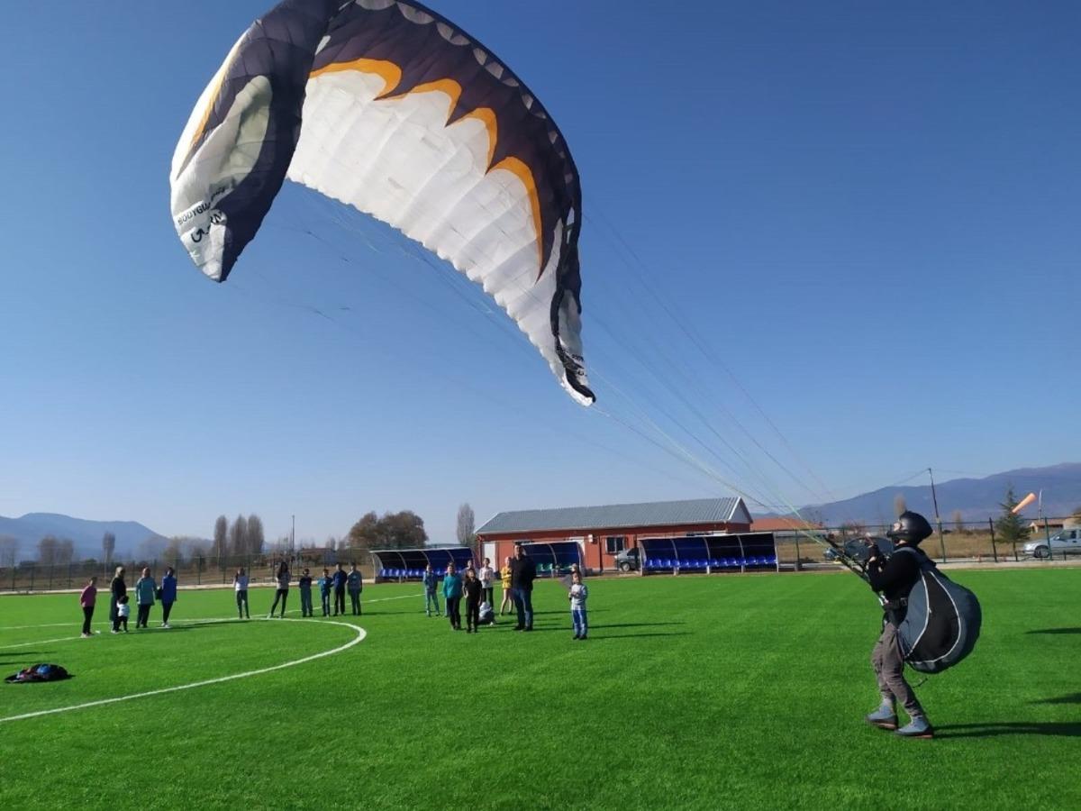 &Ouml;ğrencilerin yama&ccedil; paraş&uuml;t&uuml; ilgisi