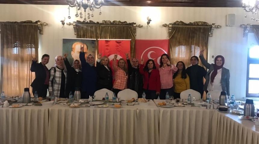 Milletvekili Kara, &ouml;ğretmenlerle buluştu