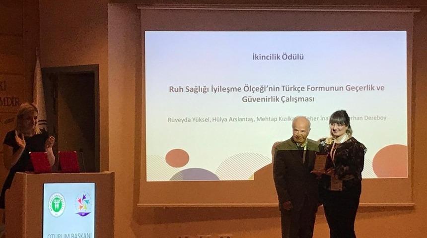 AD&Uuml; &ouml;ğretim elemanlarından s&ouml;zel bildiri &ouml;d&uuml;l&uuml;