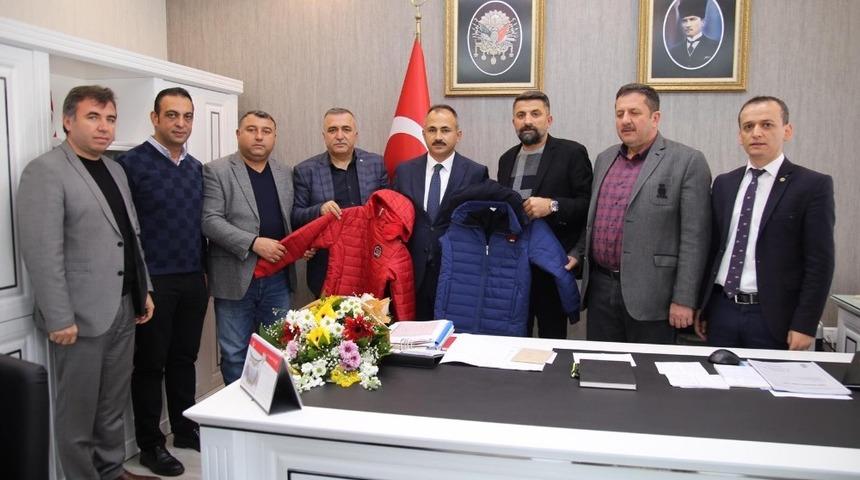 Tokat’ta 808 öğrenciye kaban yardımı