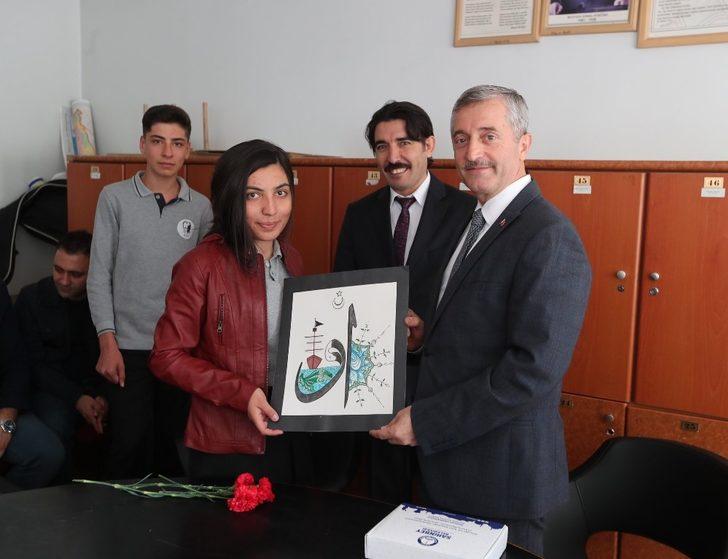 Başkan Mehmet Tahmazoğlu öğretmenleri ziyaret etti G1