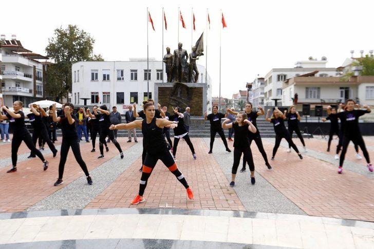 Manavgat’ta "Kadına Şiddete Dur" denildi G5