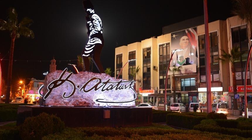 Torbalı&rsquo;da Atat&uuml;rk sil&uuml;eti s&uuml;rprizi