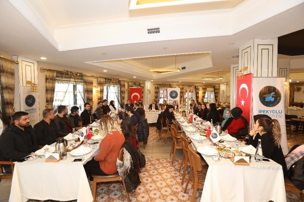 Van&rsquo;da 24 Kasım &Ouml;ğretmenler G&uuml;n&uuml; etkinliği