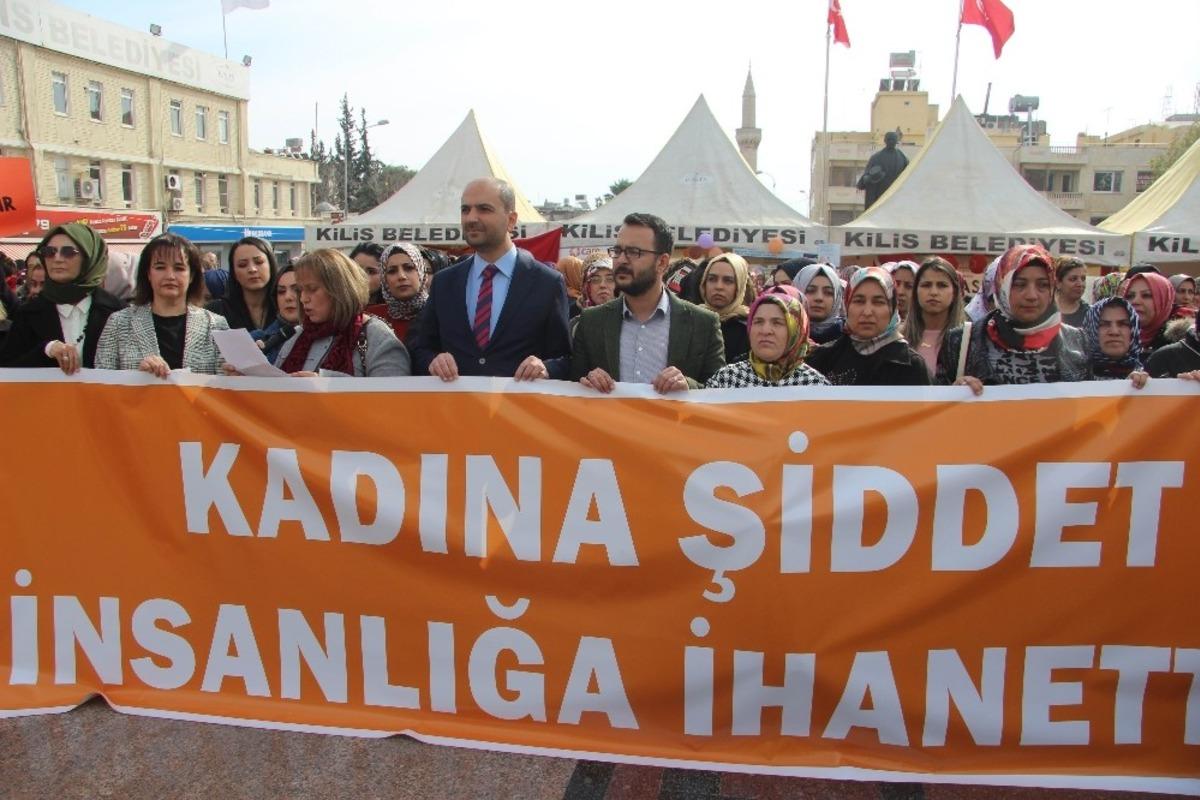 Kadına Y&ouml;nelik Şiddetle M&uuml;cadele Uluslarası Dayanışma G&uuml;n&uuml; etkinliği