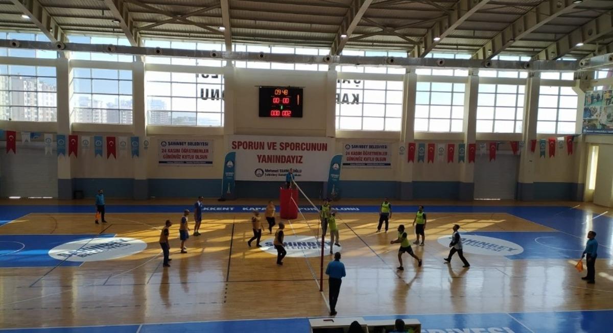 &Ouml;ğretmenler Şahinbey&rsquo;de eğlendi