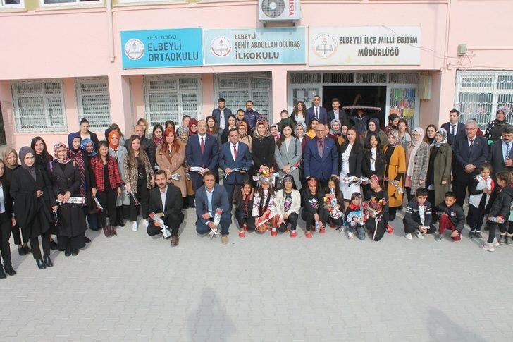 Elbeyli ilçesinde öğretmenler günü etkinliği G1