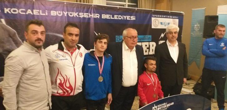 Bedensel engelli Muhammet Türkiye ikincisi oldu G1