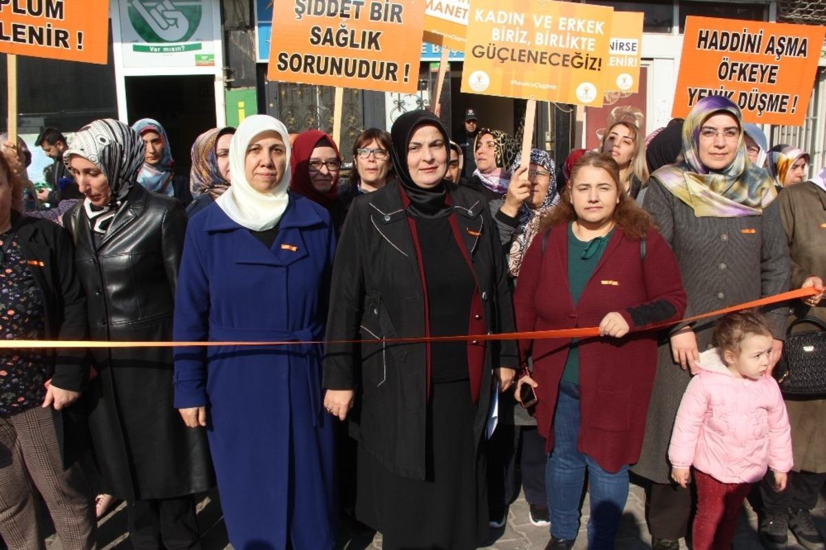 25 Kasım kadına y&ouml;nelik şiddete karşı uluslararası m&uuml;cadele ve dayanışma g&uuml;n&uuml;