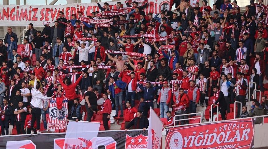 Sivasspor - Kasımpaşa ma&ccedil;ının biletleri satışta &ccedil;ıktı