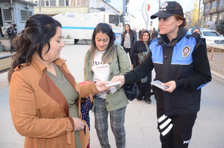 Hakkari’de kadınlar şiddete ‘hayır’ dedi G4