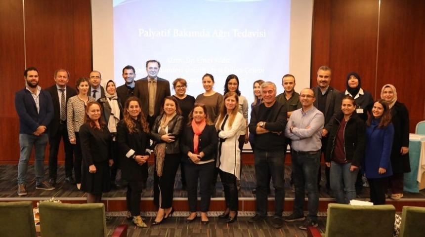 Palyatif bakım ve sorunları ele alındı