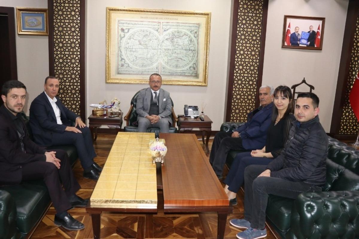 Şehit polis Fethi Sekin&rsquo;in babası Mehmet Zeki Sekin&rsquo;den Vali Atik&rsquo;e ziyaret