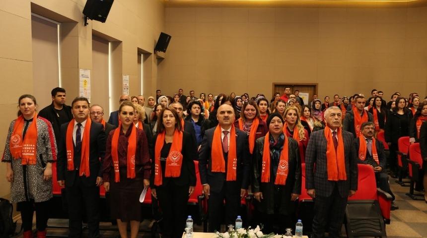 Vali &rsquo;Bir sıkıntınız olursa beni arayın&rsquo; dedi, numarasını verdi