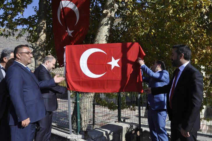 Şehit 6 öğretmenin anısı Tunceli'deki caddede yaşatılacak G4