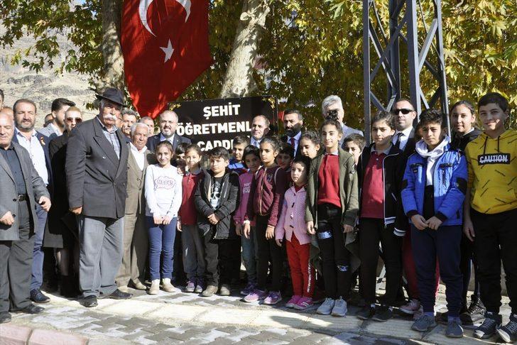 Şehit 6 öğretmenin anısı Tunceli'deki caddede yaşatılacak G5