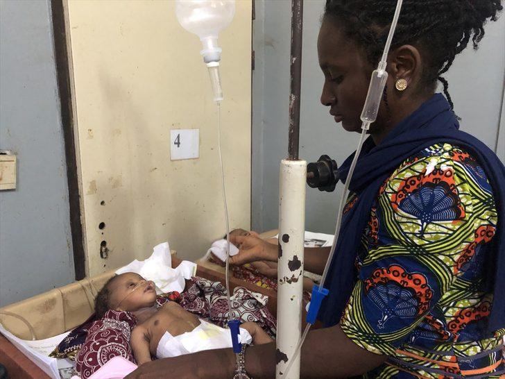 TİKA, Gine'de yenidoğan birimi kurdu G4