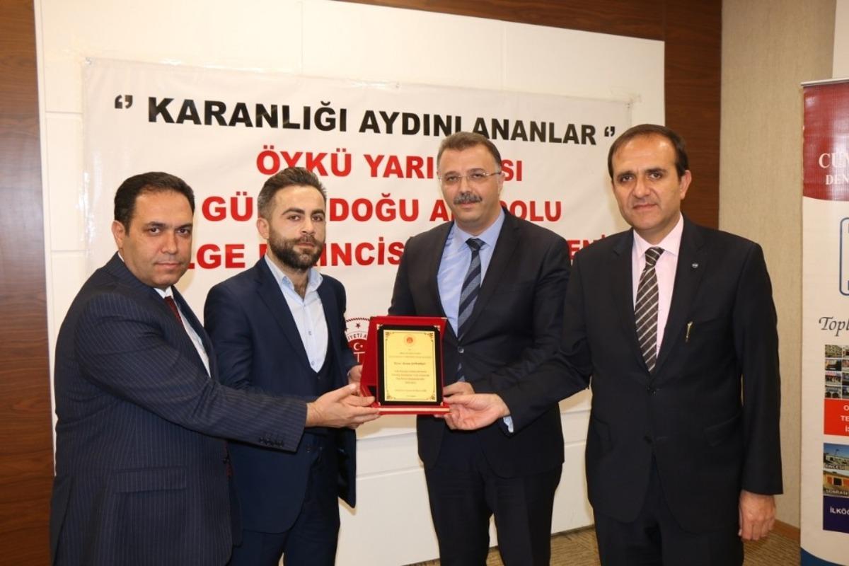 Eski h&uuml;k&uuml;ml&uuml; &ouml;yk&uuml; yarışmasında birinci oldu