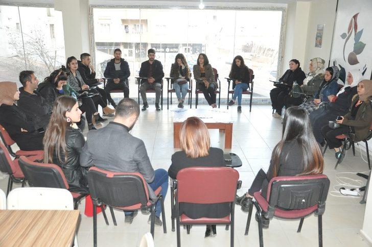 Yüksekova’da ‘şiddete hayır’ etkinliği G2