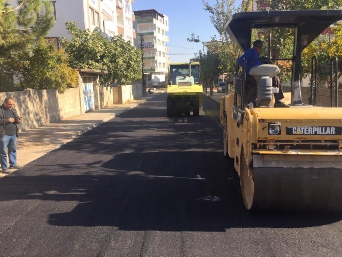 Yeşilyurt Mahallesi&rsquo;nde asfalt &ccedil;alışması