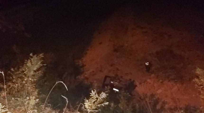 T&uuml;rkeli&rsquo;de minib&uuml;s şarampole u&ccedil;tu: 1 yaralı