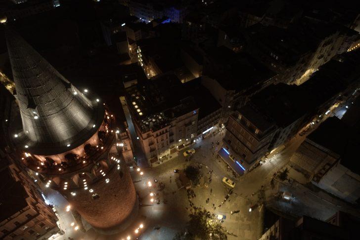 İstanbul "kadına karşı şiddete hayır" demek için turuncuya büründü G1