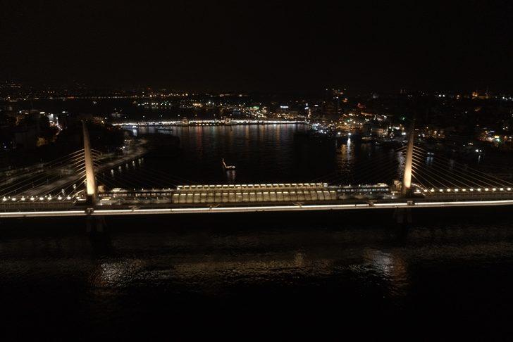 İstanbul "kadına karşı şiddete hayır" demek için turuncuya büründü G5