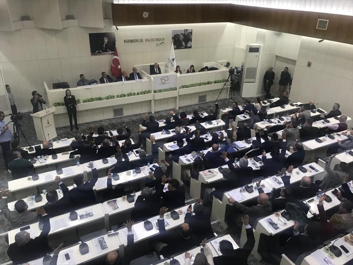 İzmir B&uuml;y&uuml;kşehir Belediyesi suya y&uuml;zde 15 zam yaptı