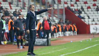 'Antalya'yı yukarı taşıyacağız'