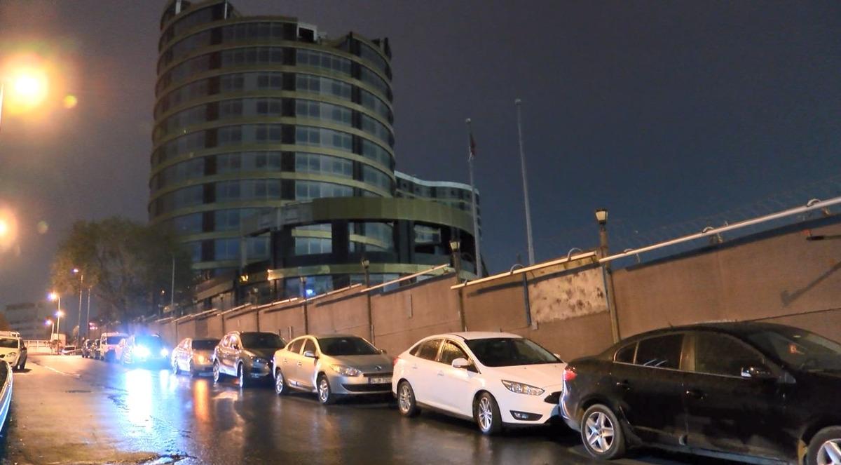 Jet Fadıl Caprice Gold&rsquo;a geldi mağdurlar inşaata akın etti