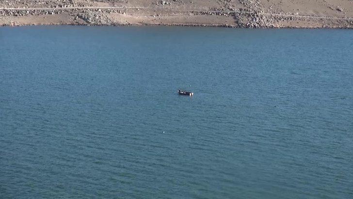 'Zebra midye', Çıldır Gölü'nü de tehdit ediyor G3