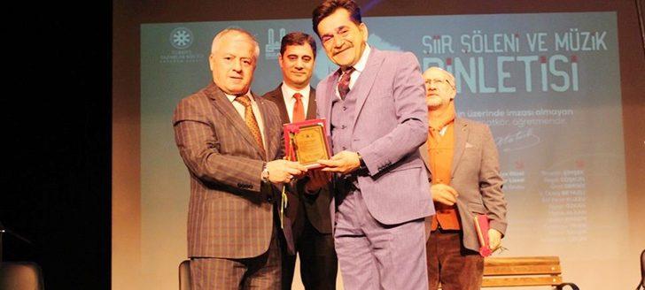 TYB Erzurum Şubesi şiirlerle, türkülerle öğretmenler gününü kutladı G2