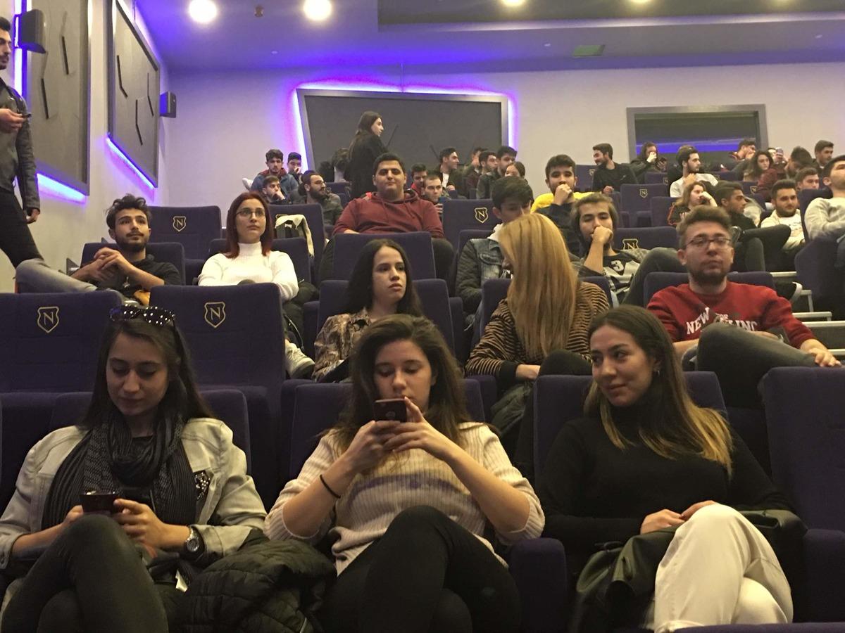 Gen&ccedil;lere havacılığa y&ouml;nelin &ccedil;ağrısı:Mezunlarımızın y&uuml;zde 78'i sekt&ouml;rde yerini aldı