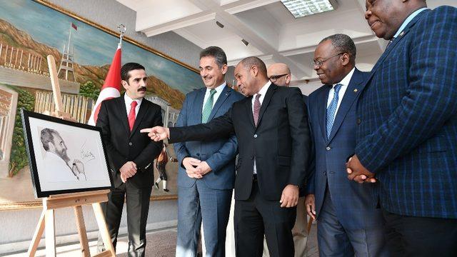 Küba, Fidel Castro’yu Mamak’ta andı