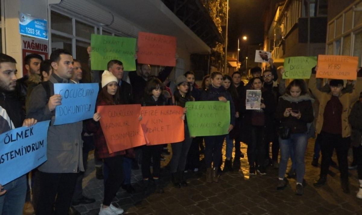 Kocası tarafından &ouml;ld&uuml;r&uuml;len Hafize Kurban katledildiği yerde karanfillerle anıldı