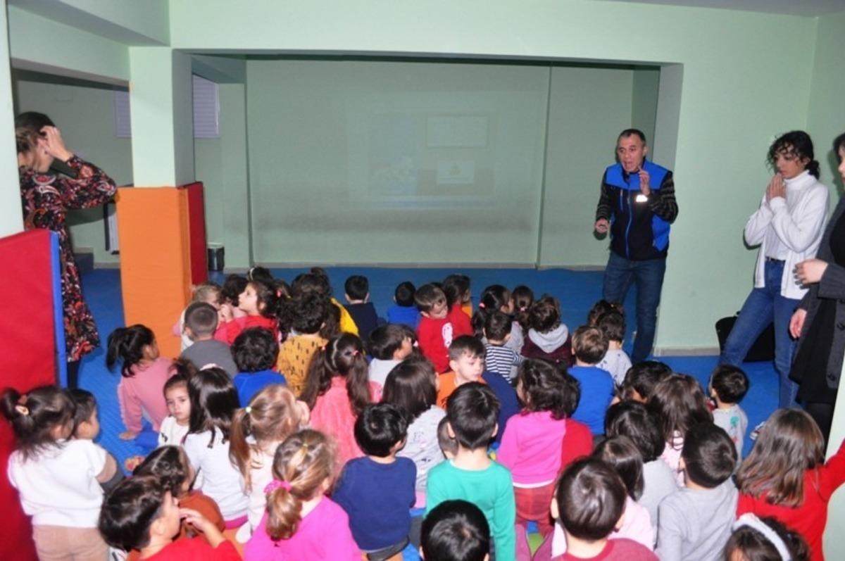 K&uuml;tahya AFAD&rsquo;tan anaokulu &ouml;ğrencilerine &lsquo;Afete Hazır Okul&rsquo; eğitimi