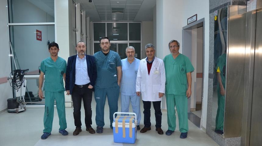Malatya'da beyin &ouml;l&uuml;m&uuml; ger&ccedil;ekleşen kişinin organları 3 hastaya umut oldu