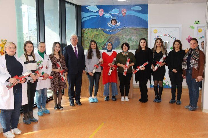 Beren Bebek Akademisindeki öğretmenler de unutulmadı G1