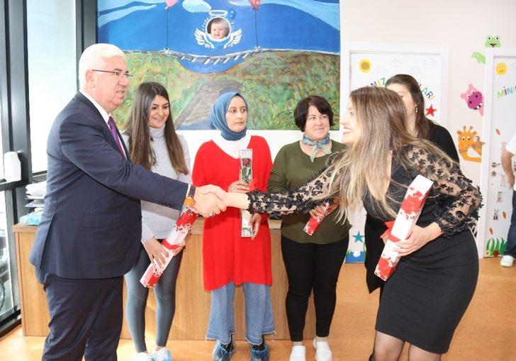 Beren Bebek Akademisindeki öğretmenler de unutulmadı G4