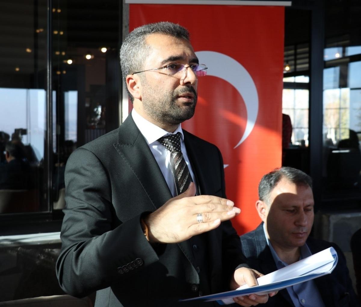 Başkan Say projelerini a&ccedil;ıkladı