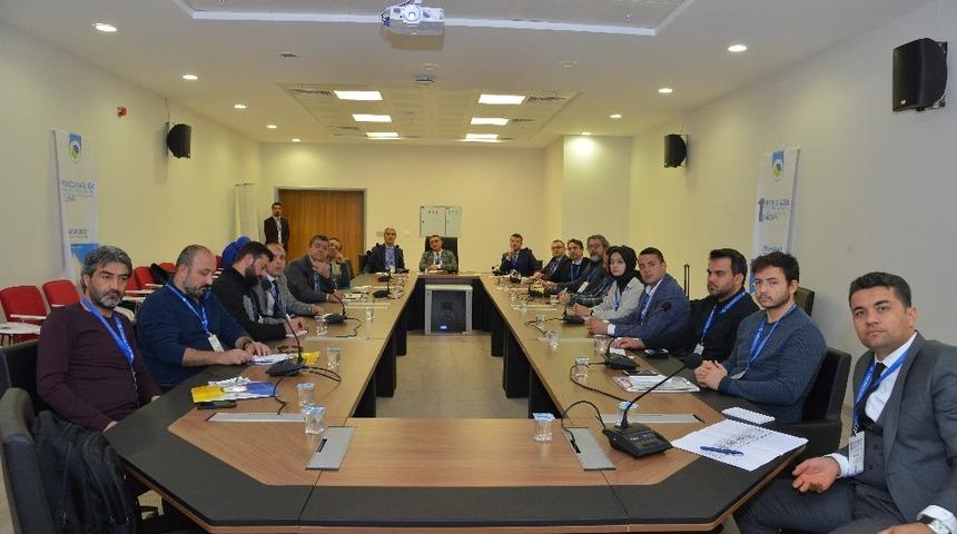 KAE&Uuml;&rsquo;sinde &ldquo;Sporcu Sağlığı Araştırma&rdquo; &ccedil;alıştayı d&uuml;zenlendi