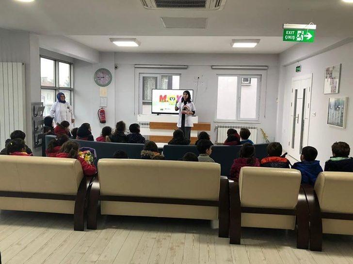 Minik öğrencilere ağız ve diş sağlının önemi anlatıldı G3