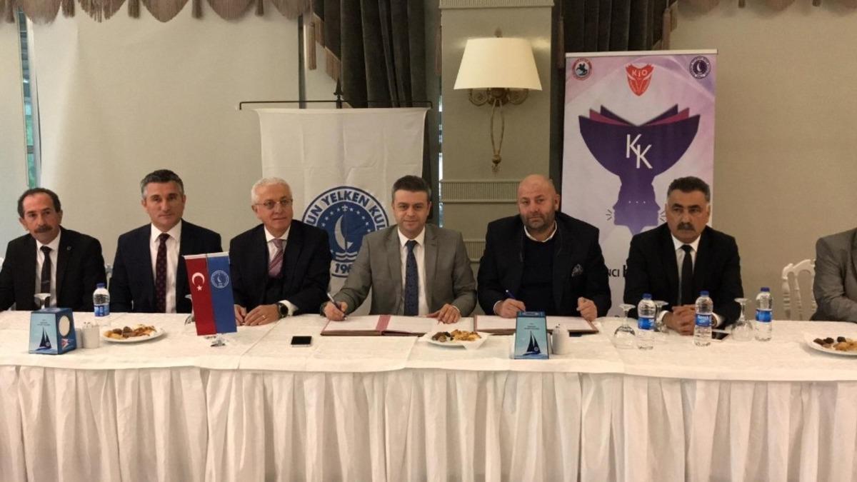 Kalkancı Konuşmaları &ccedil;ocukları geleceğe hazırlıyor