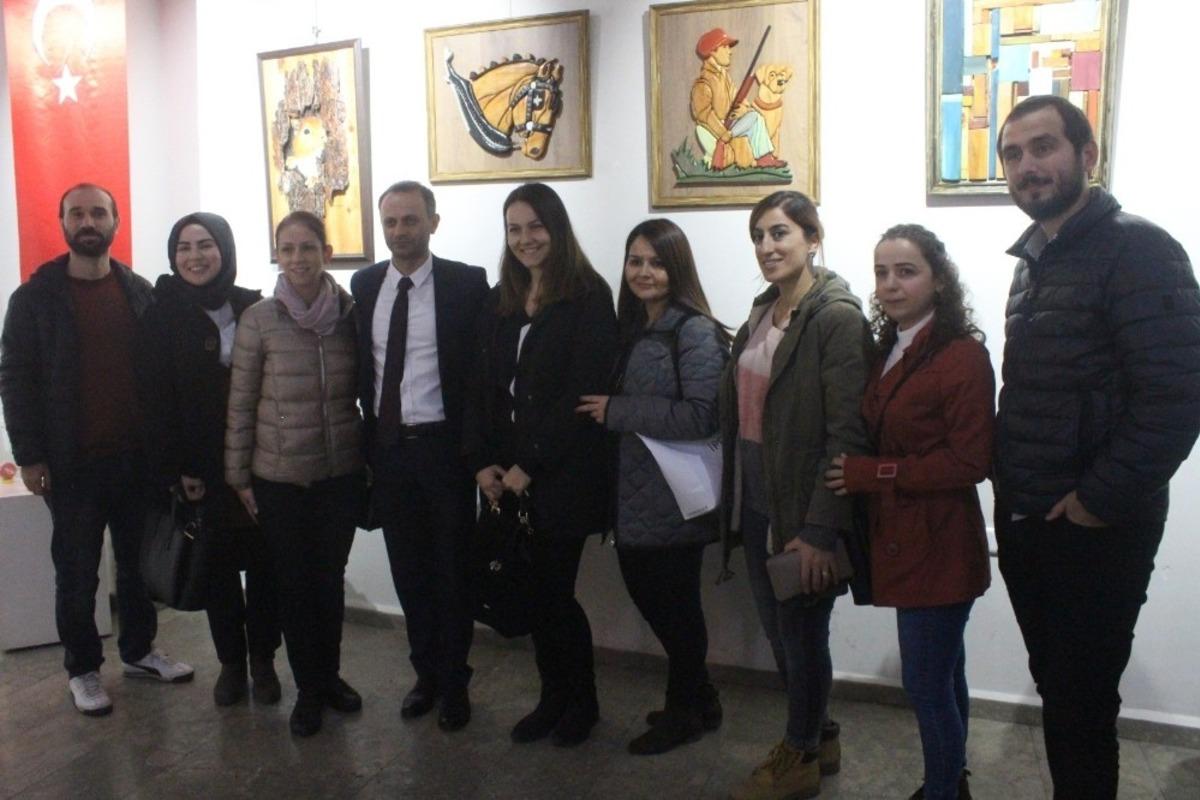 Kişisel sergi beğeni topladı