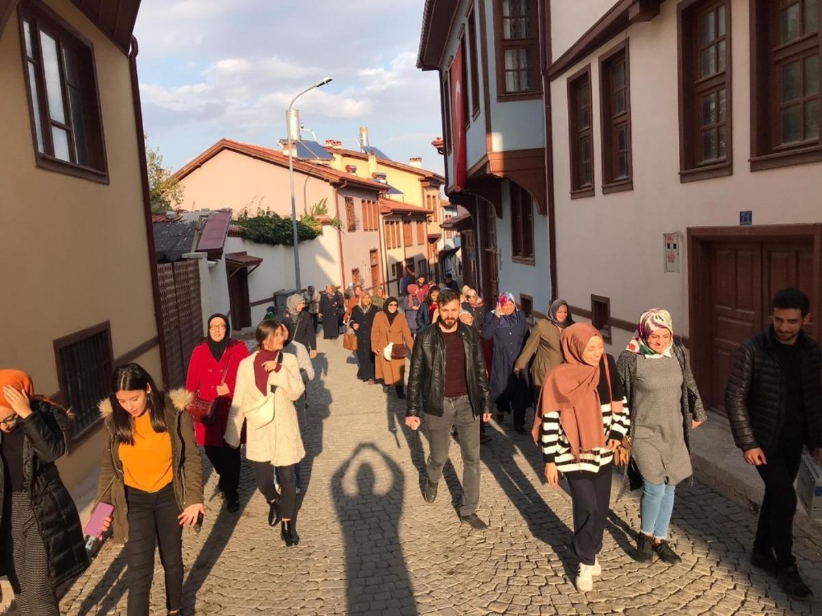Akşehir Belediyesinden &ldquo;Yerinde Tarih&rdquo; etkinliği