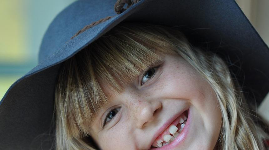 "Çocuklarınızı ilk süt dişi çıktıktan sonra da kontrole getirin"