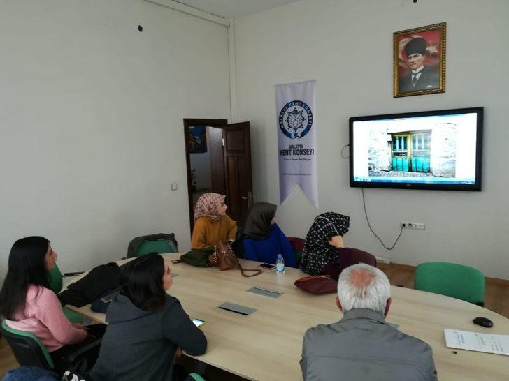 Fotoğraf çekimi ve görsel düzenleme dersleri başladı G2